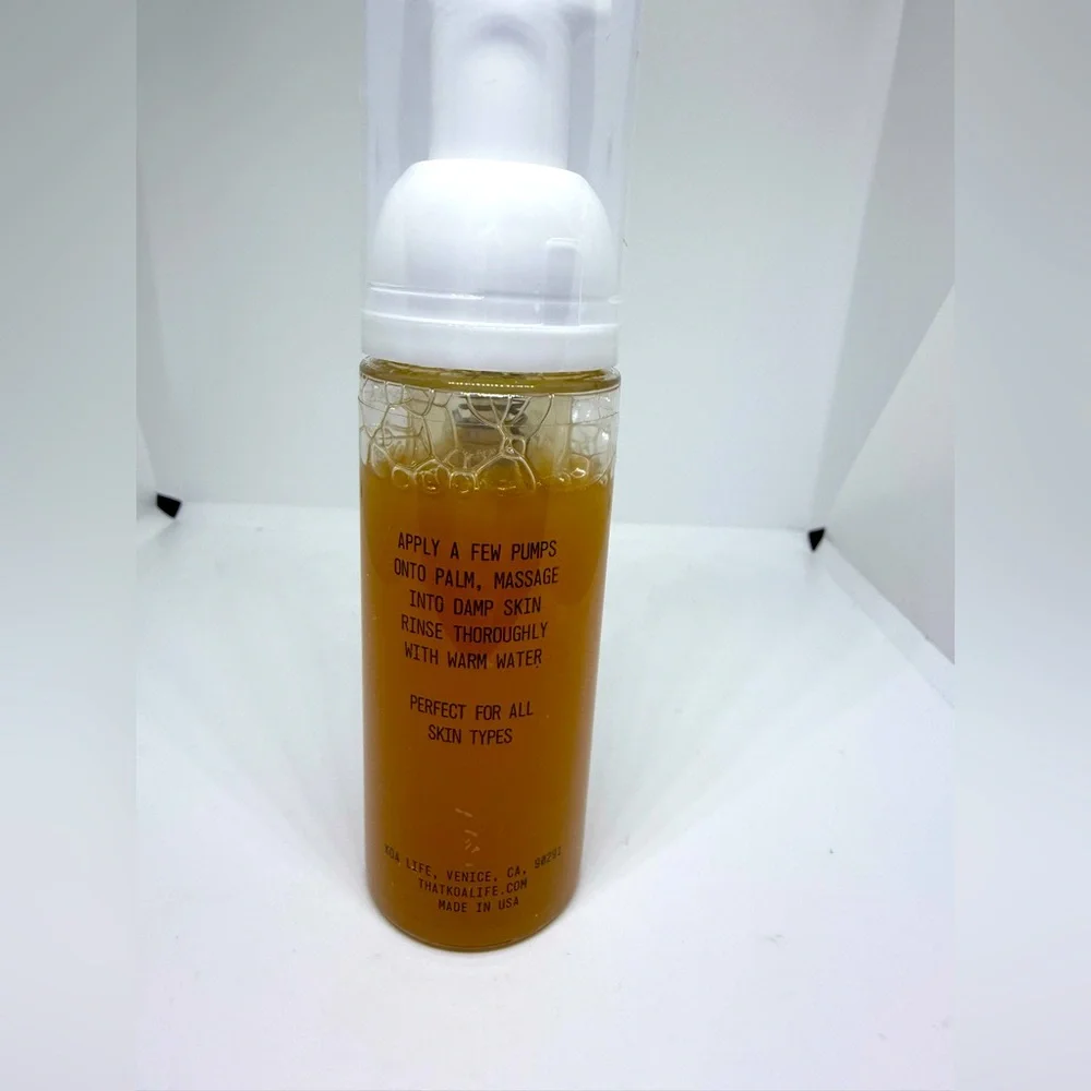 NEW KOA LIFE Vitamin C Vit-C Brightening‎ Cleanser Full Size 50mL Cleanses